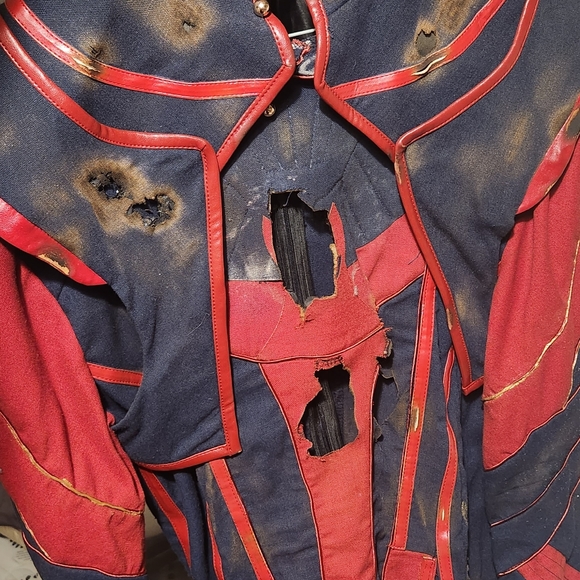 Zombie dr strange costume! Size medium - Picture 8 of 15